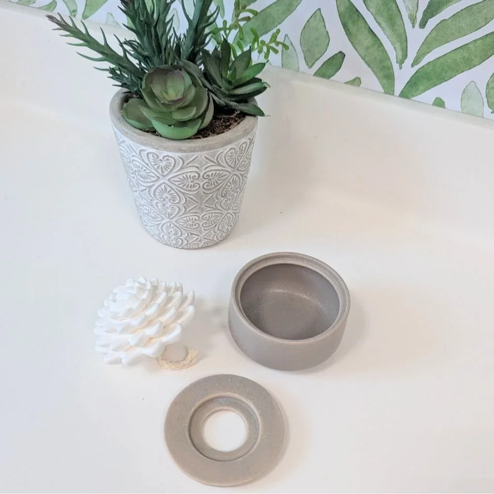 Ceramic Essential Oil Diffuser: White & Cream Boho Non-Toxic Natural Fragrance